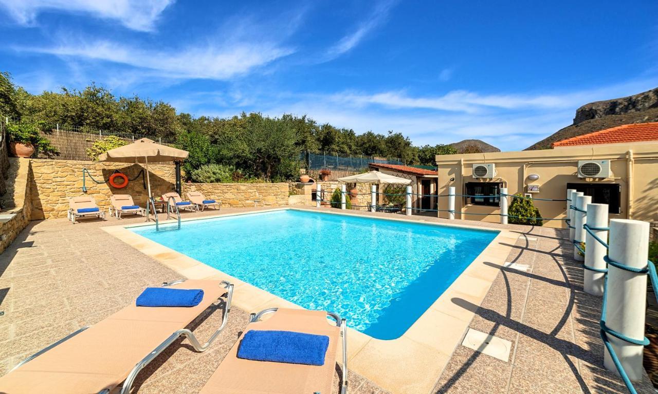 Cretan Kera Villa Heated Pool Exterior photo